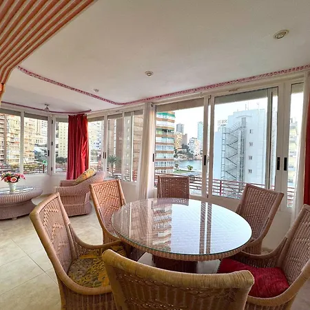 Coblanca 8-2º Fantasy 公寓